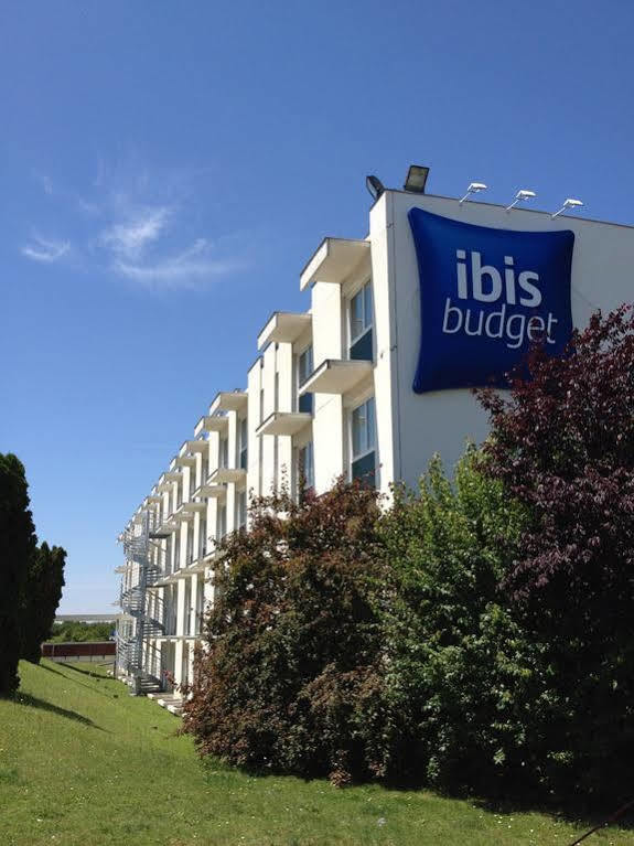 ibis budget Angoulême Nord - rénové Hotel Champniers  Exterior foto